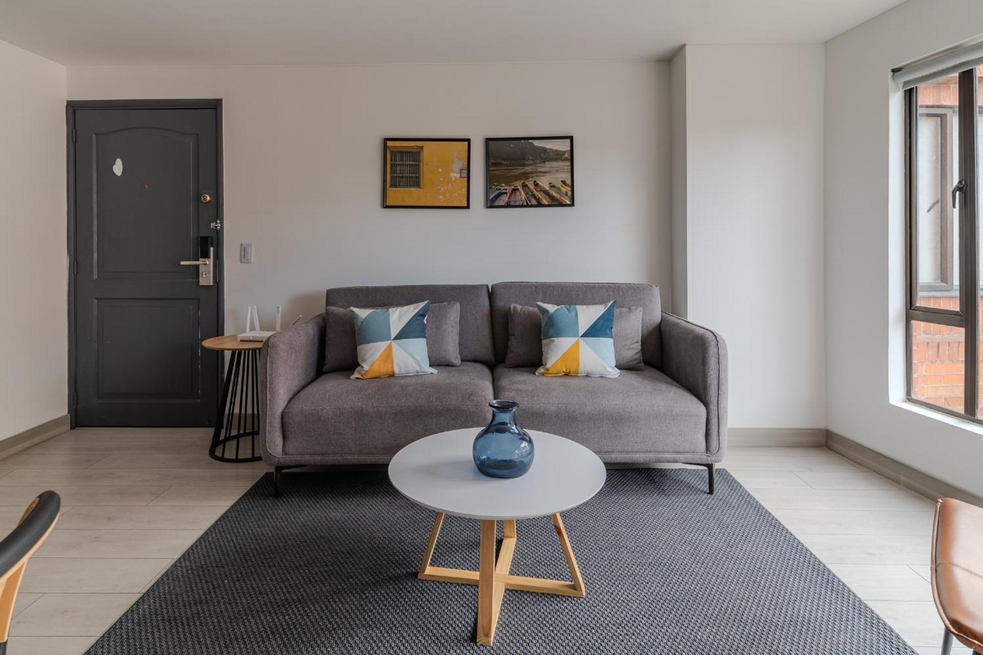 10.73 Flats X Ahead Apartment Bogota Ngoại thất bức ảnh