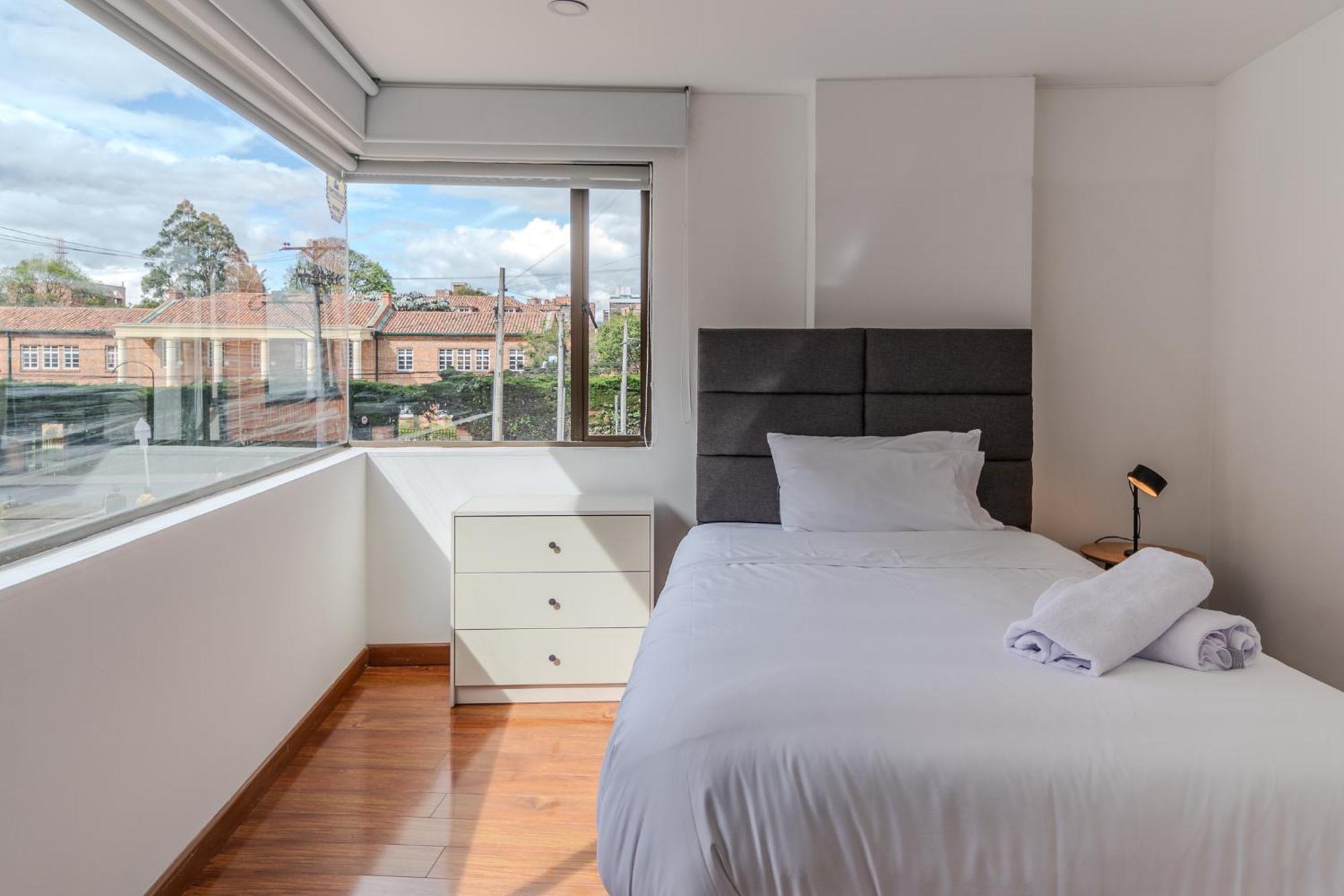 10.73 Flats X Ahead Apartment Bogota Ngoại thất bức ảnh