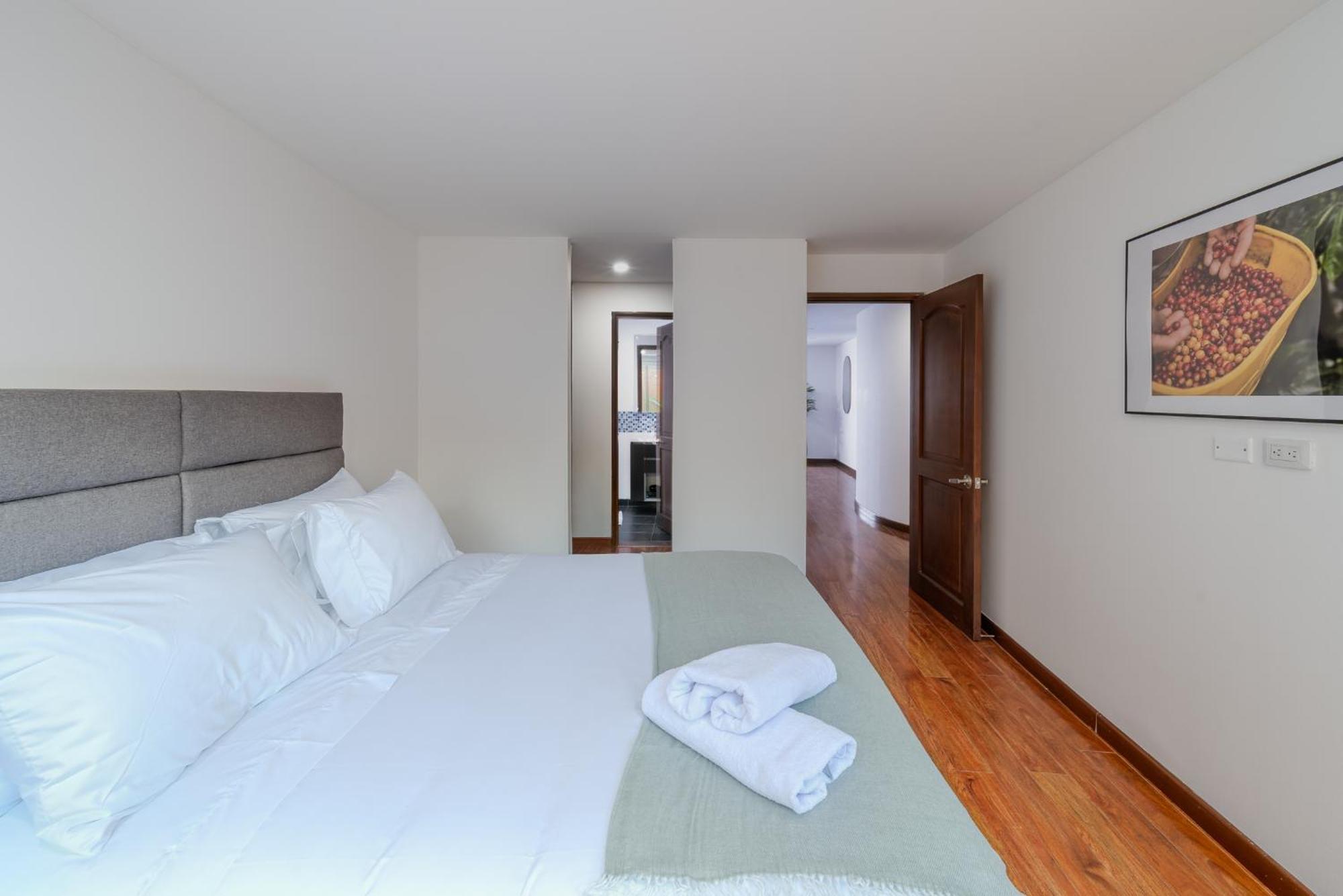 10.73 Flats X Ahead Apartment Bogota Ngoại thất bức ảnh