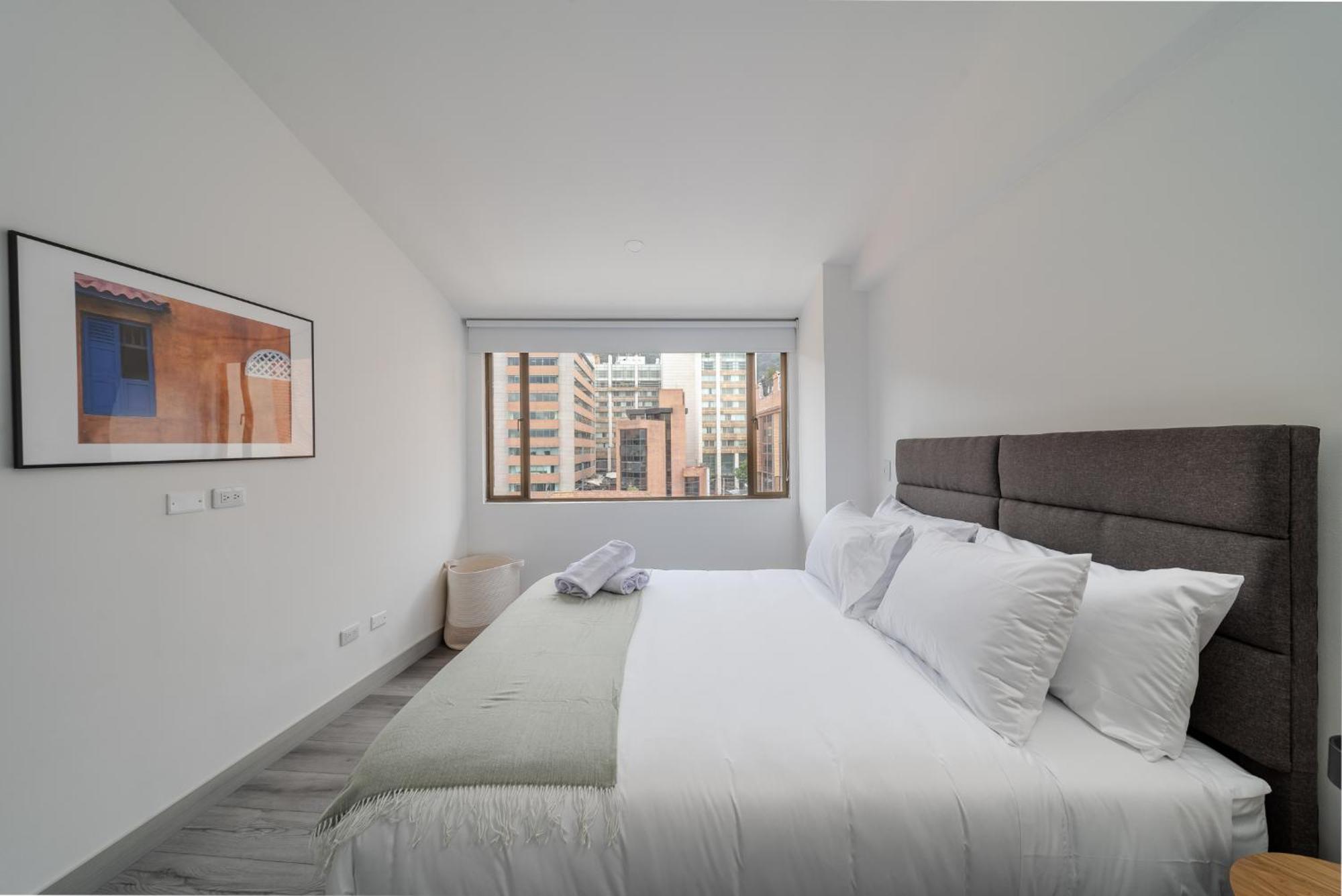 10.73 Flats X Ahead Apartment Bogota Ngoại thất bức ảnh